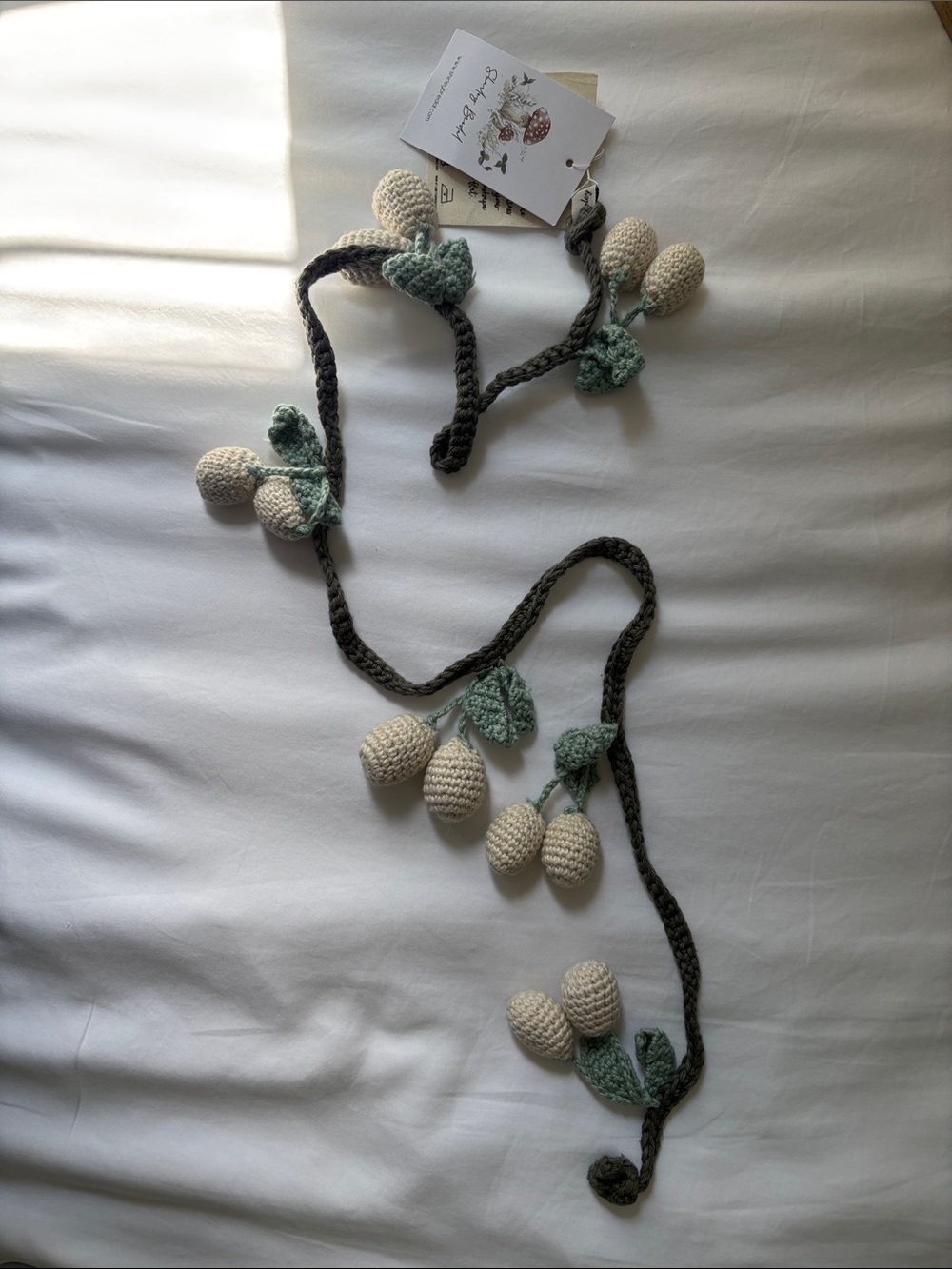 shirley bredal cherry garland